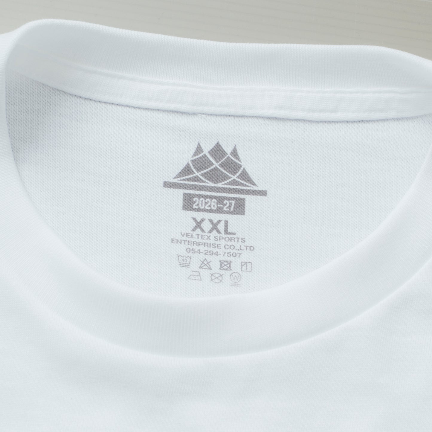 【予約】グラフィックＴシャツ