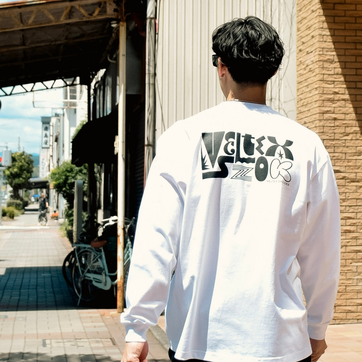 Mono Typography L/S Tee