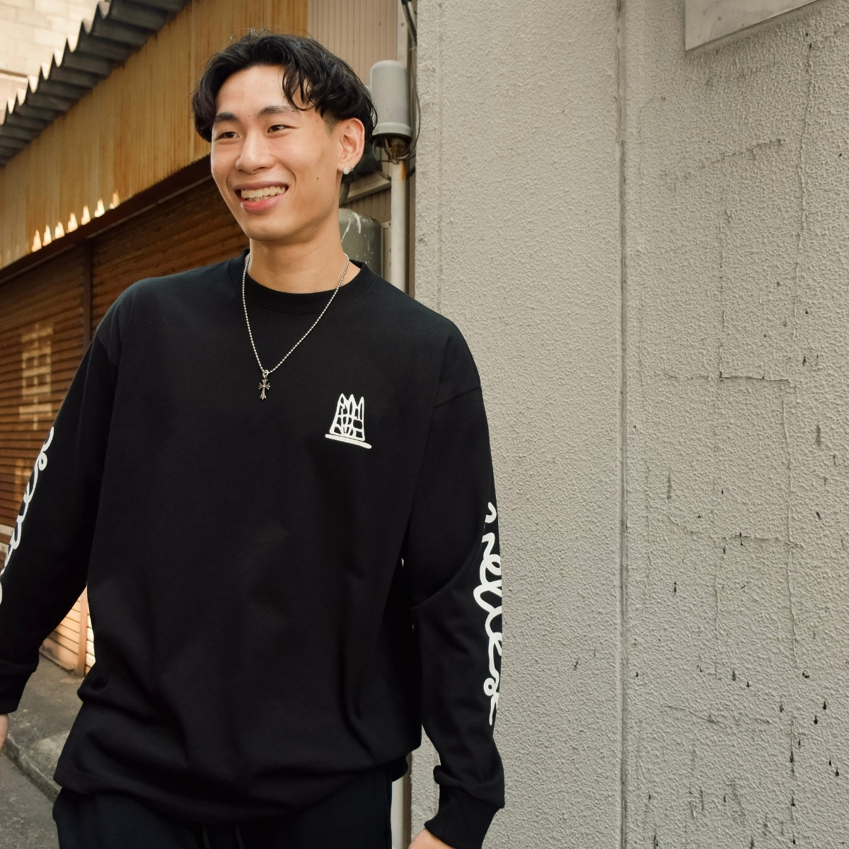Crown Logo L/S Tee
